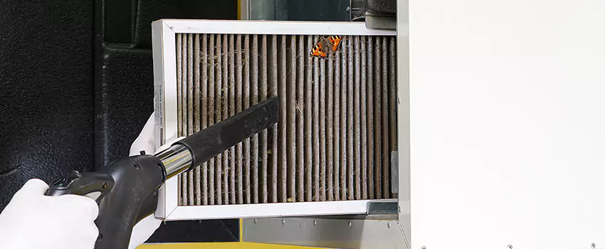 Clogged Air Duct Cleaning Process in Green Bay, WI